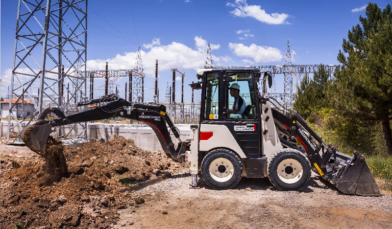 экскаваторы погрузчики Hidromek на CTT 2019